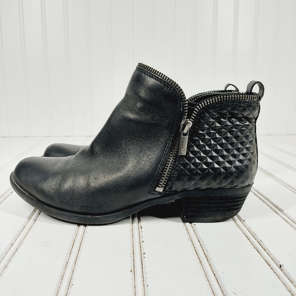 Lucky Brand Bartalino Black Leather Zip Detail Ankle Boots K238 - Picture 1 of 15
